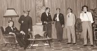 1963 la prima esperienza teatrale"Quel simpatico zio parroco" per il 25° di Messa di don Varsichetti